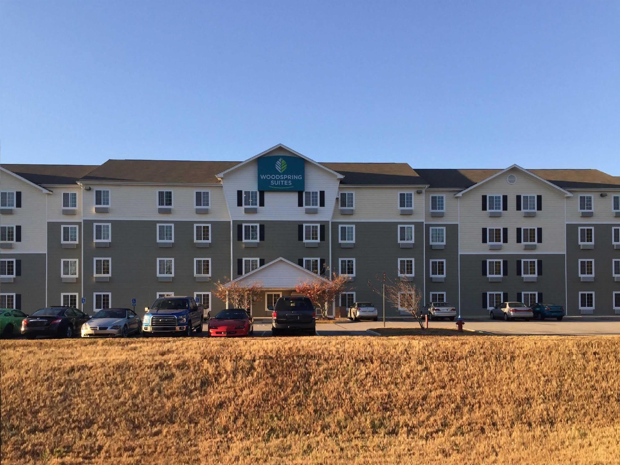Woodspring Suites Chesapeake-Norfolk South Exterior photo