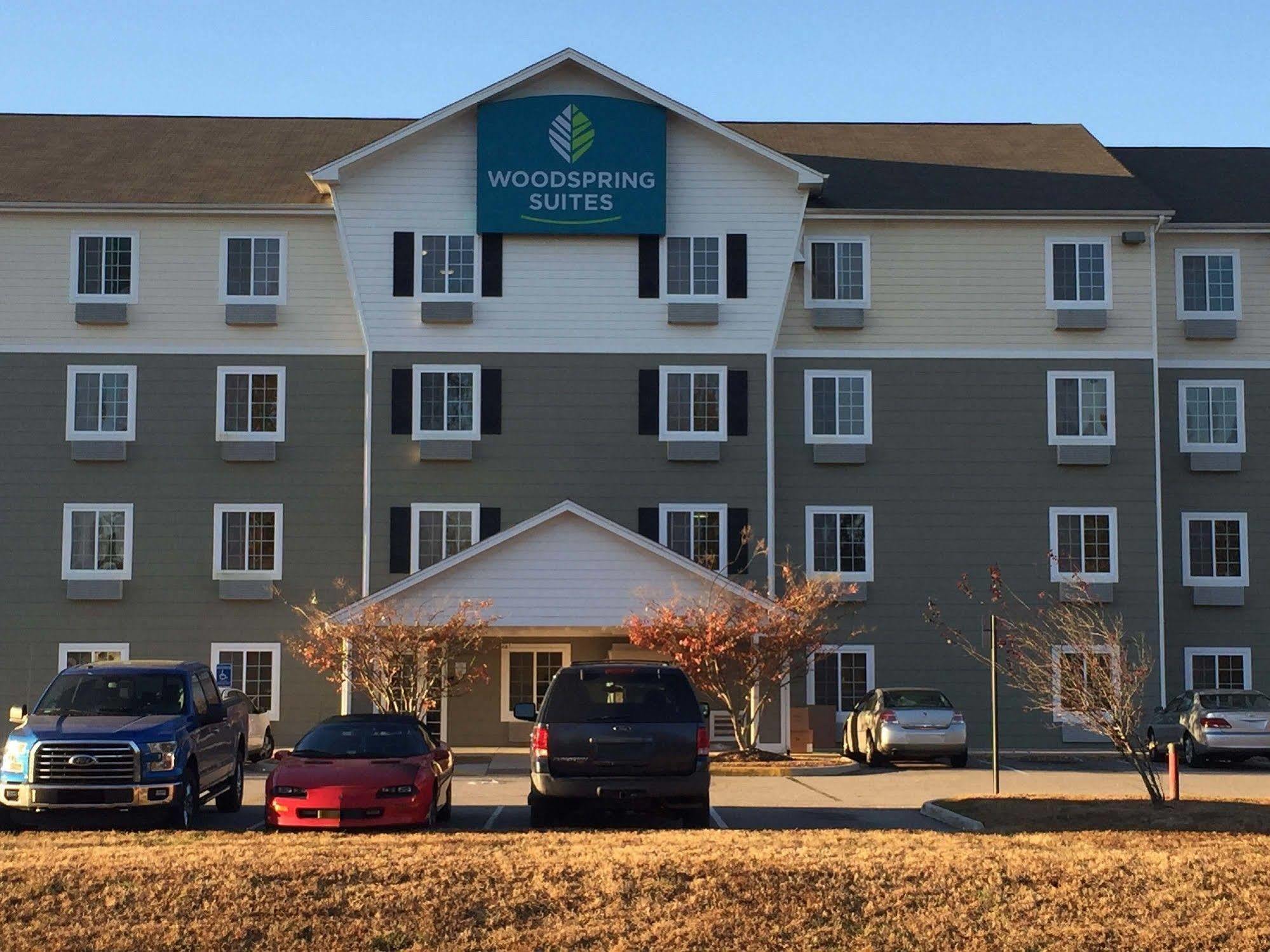 Woodspring Suites Chesapeake-Norfolk South Exterior photo